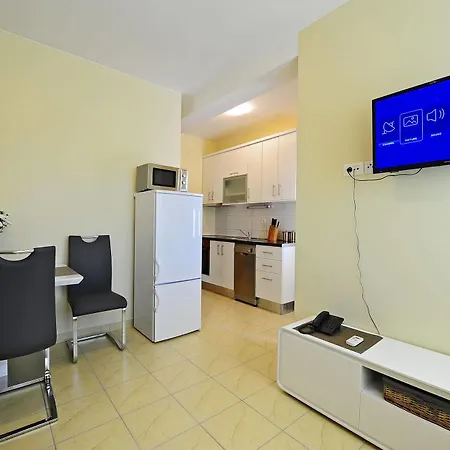 Apartman The One Podstrana